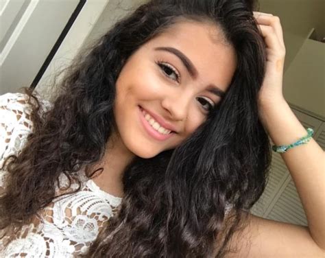 malu trevejo mom|Malu Trevejo Età, mamma, ragazzo, wiki, altezza e misure